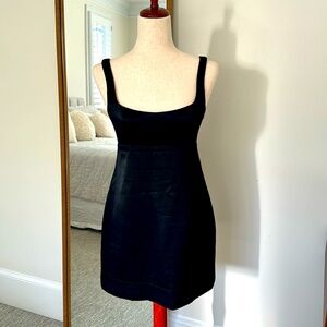 By NV mini black dress